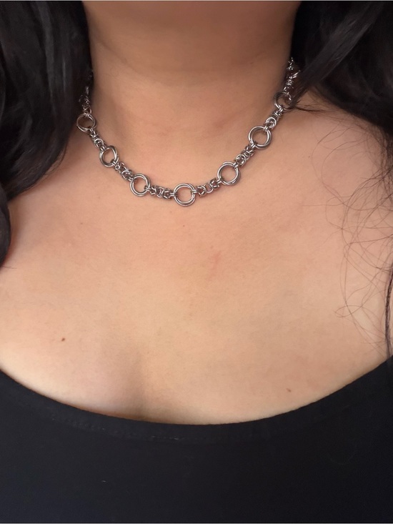 Hand Crafted Jewelry - Rose Mobius Round Chainmaille Chunky Necklace
